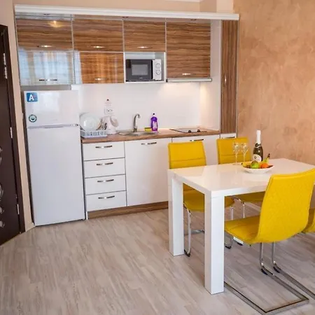 Бахами Резиденс Hotel apartamentowy